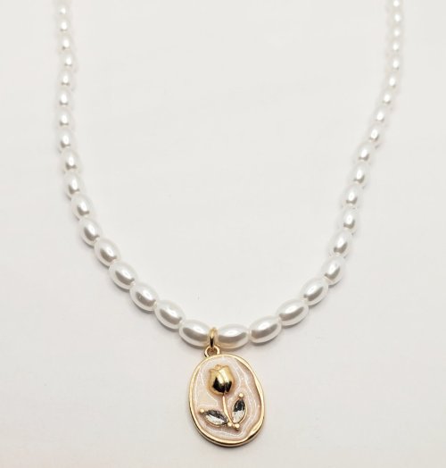 Rose Pendant Pearl Necklace(New)